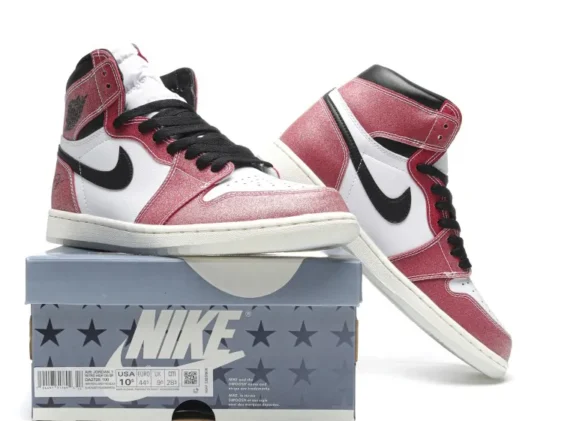 Air Jordan 1 Retro High Trophy Room Chicago Reps