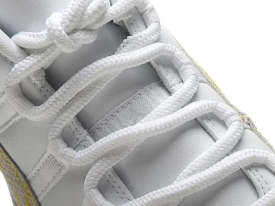 Air Jordan 11 Retro Low Yellow Snakeskin Reps
