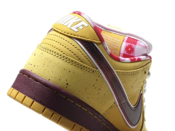 Dunk Low Yellow Lobster Reps